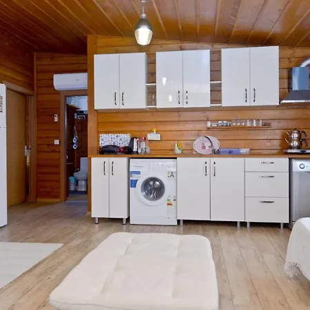 Refreshing Tiny House With Shared Pool And Balcony In Bodrum Casa de Férias *